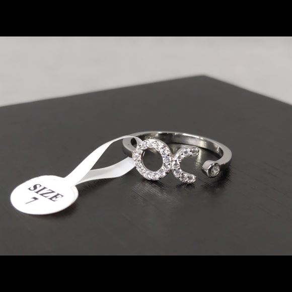 👯♀️Host Pick⚡️Silver Taurus Symbol Earring & Ring Set - Picture 3 of 16